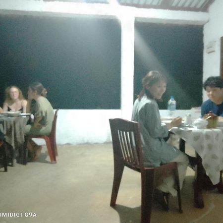 Rithu Homestay Sigiriya Exterior foto
